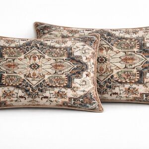 Vintage Medallion Lumbar Pillow Pair - Cream and Blue C4